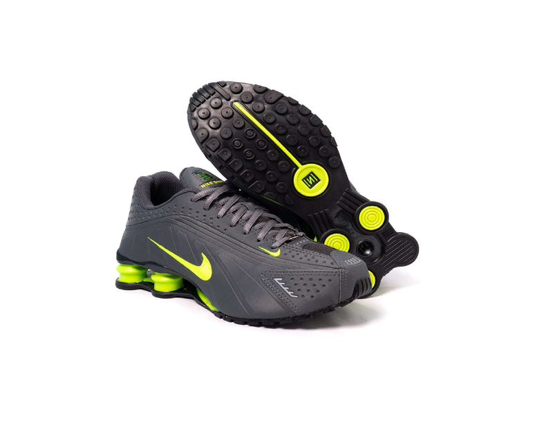 Tenis Nike Shox R4 Grafite Verde - Pechinchas Daweb